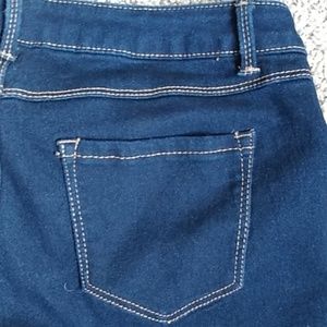 Super Dark Skinny 👖